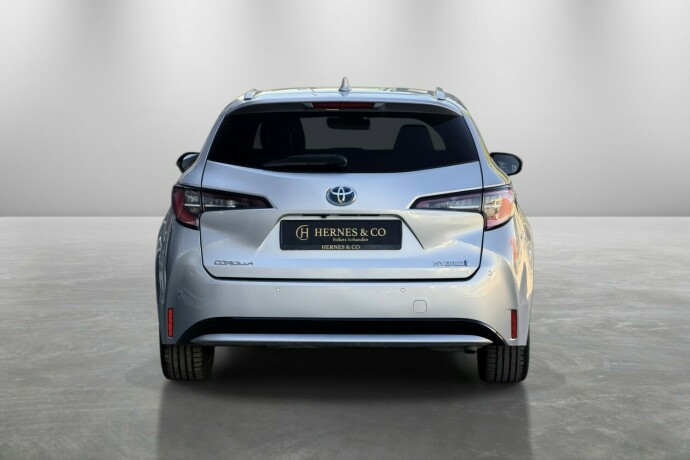 toyota-corolla-elektrisitetbensin-2019-big-8