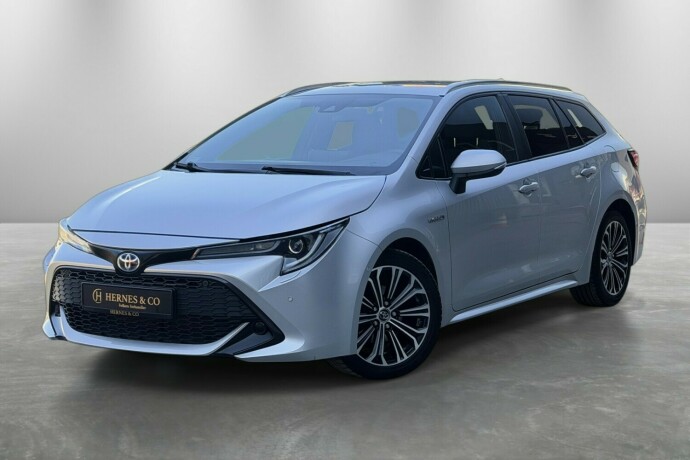 toyota-corolla-elektrisitetbensin-2019-big-0