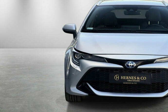 toyota-corolla-elektrisitetbensin-2019-big-4