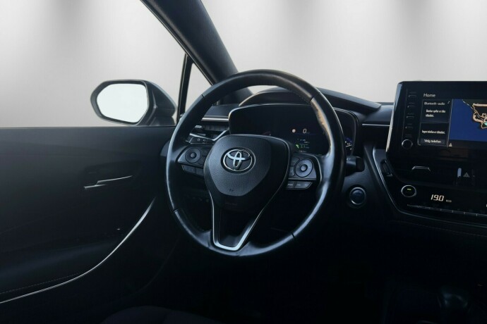 toyota-corolla-elektrisitetbensin-2019-big-16