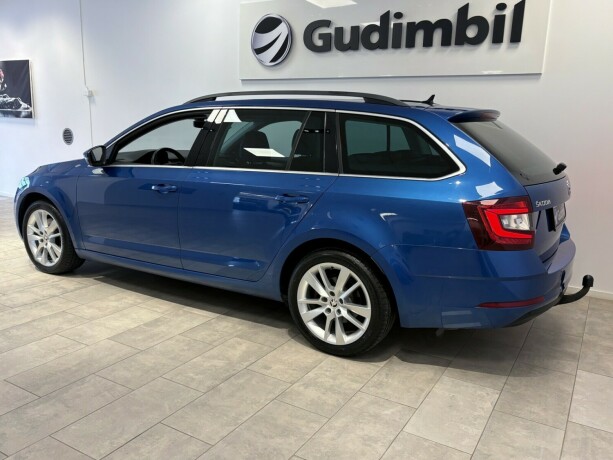 skoda-octavia-bensin-2018-big-5