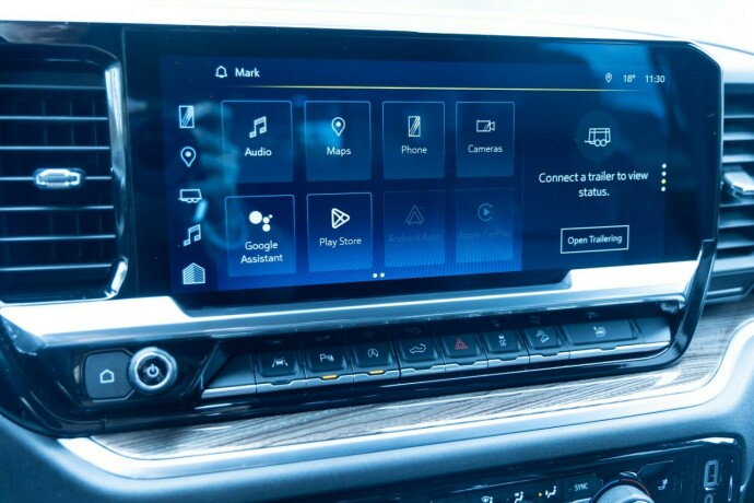 chevrolet-silverado-diesel-2022-big-22