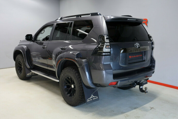 toyota-land-cruiser-diesel-2021-big-4