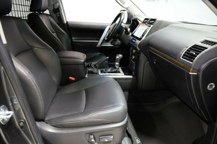 toyota-land-cruiser-diesel-2021-big-8