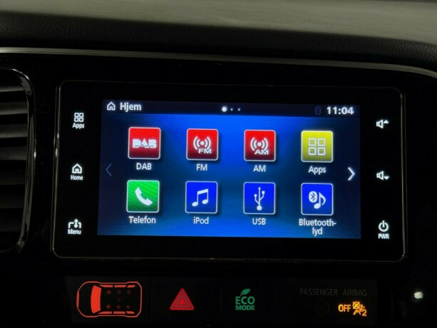 mitsubishi-outlander-elektrisitetbensin-2018-big-21