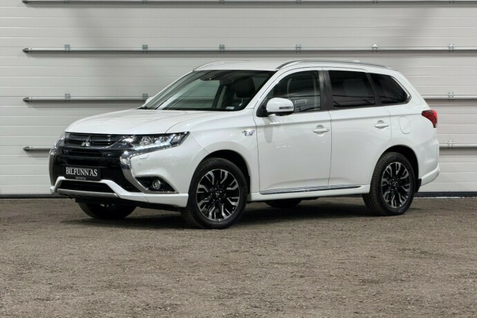 mitsubishi-outlander-elektrisitetbensin-2018-big-6