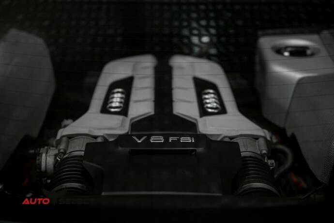 audi-r8-bensin-2007-big-10