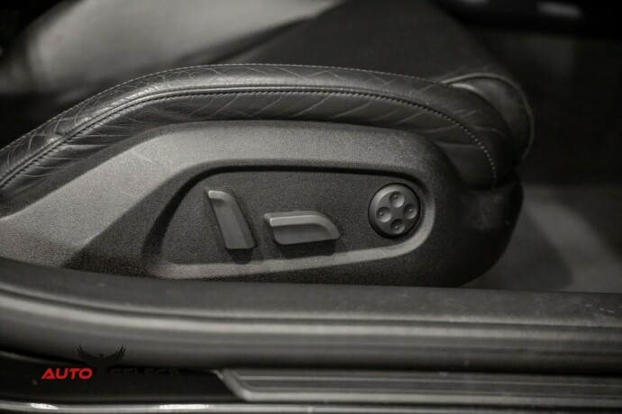 audi-r8-bensin-2007-big-17