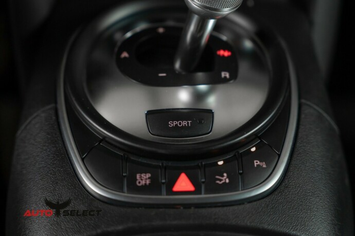 audi-r8-bensin-2007-big-42
