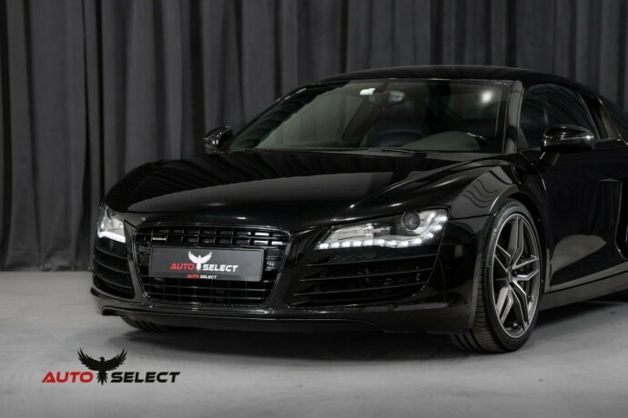 audi-r8-bensin-2007-big-6