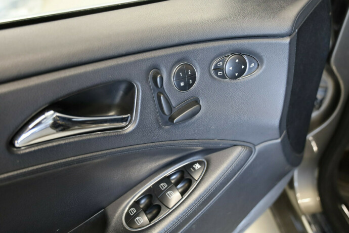 mercedes-benz-cls-diesel-2006-big-12