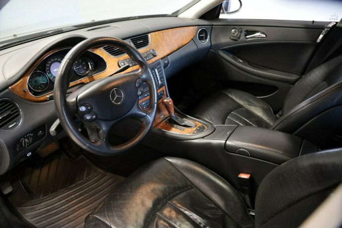 mercedes-benz-cls-diesel-2006-big-5