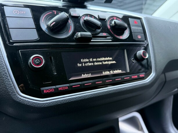 volkswagen-up-bensin-2020-big-16