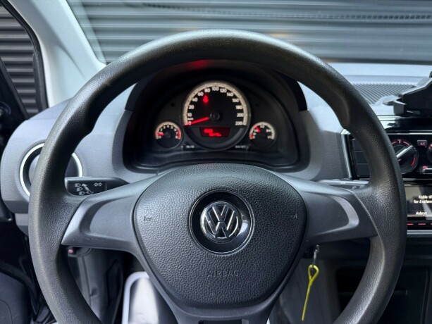 volkswagen-up-bensin-2020-big-11