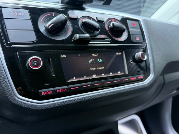 volkswagen-up-bensin-2020-big-13