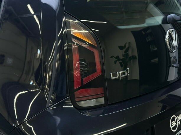 volkswagen-up-bensin-2020-big-6