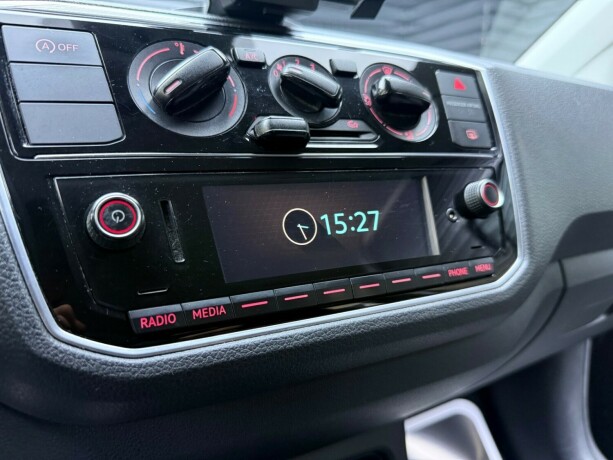 volkswagen-up-bensin-2020-big-14