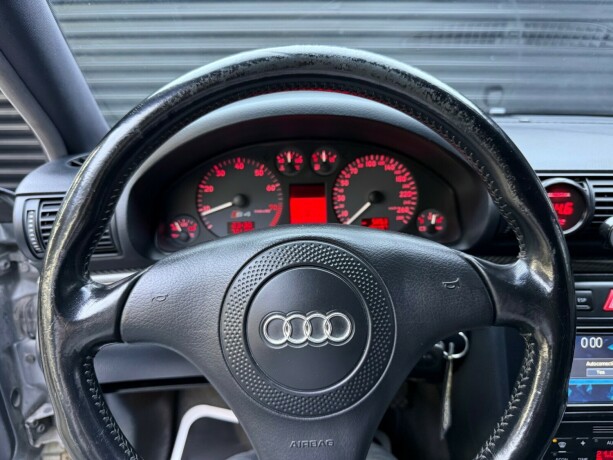 audi-s4-bensin-2001-big-13