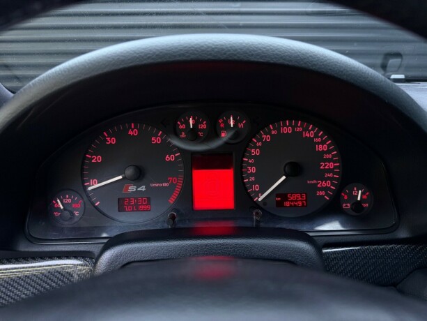 audi-s4-bensin-2001-big-15