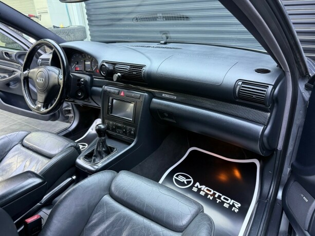 audi-s4-bensin-2001-big-11