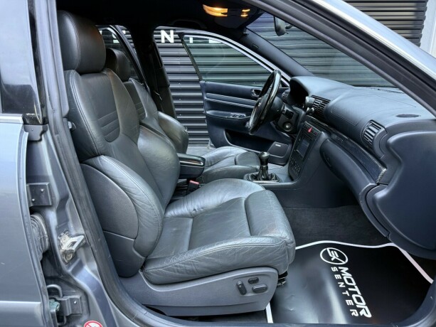 audi-s4-bensin-2001-big-25