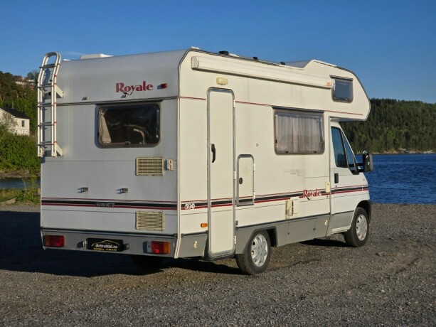 swift-royale-590-diesel-1996-big-4