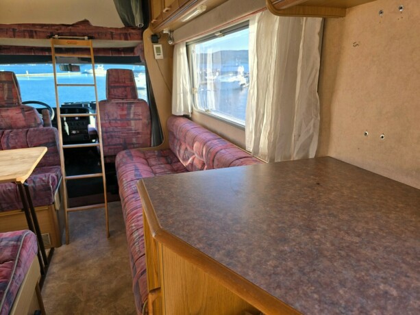 swift-royale-590-diesel-1996-big-18