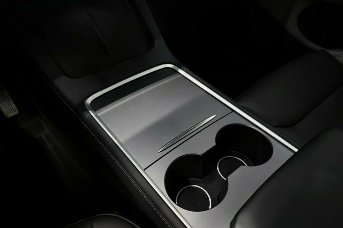 tesla-model-y-elektrisitet-2023-big-25