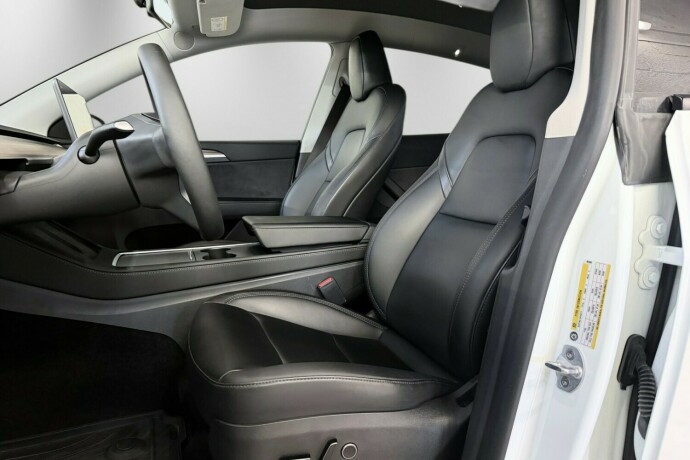 tesla-model-y-elektrisitet-2023-big-11