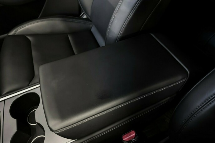 tesla-model-y-elektrisitet-2023-big-28