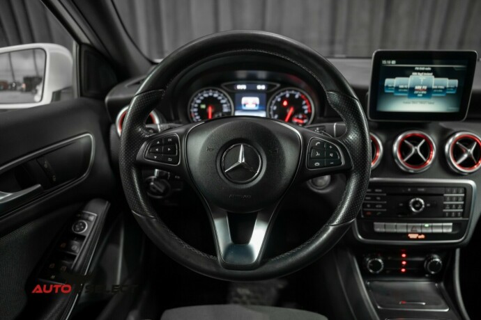 mercedes-benz-a-klasse-bensin-2018-big-24