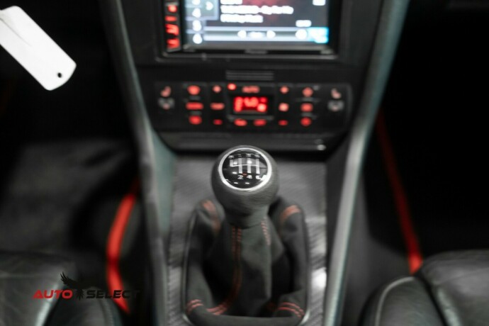 audi-rs4-bensin-2000-big-32