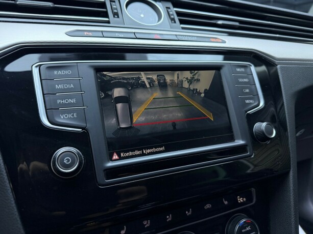 volkswagen-passat-elektrisitetbensin-2018-big-20