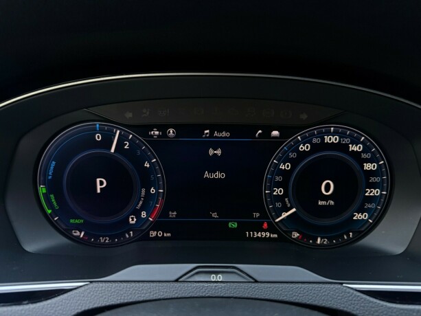 volkswagen-passat-elektrisitetbensin-2018-big-18