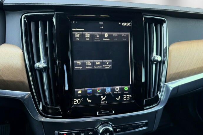 volvo-v90-elektrisitetbensin-2018-big-32