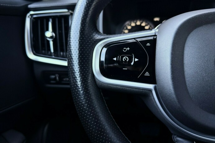 volvo-v90-elektrisitetbensin-2018-big-22