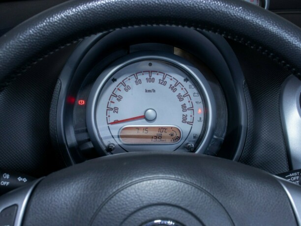 opel-agila-bensin-2013-big-22