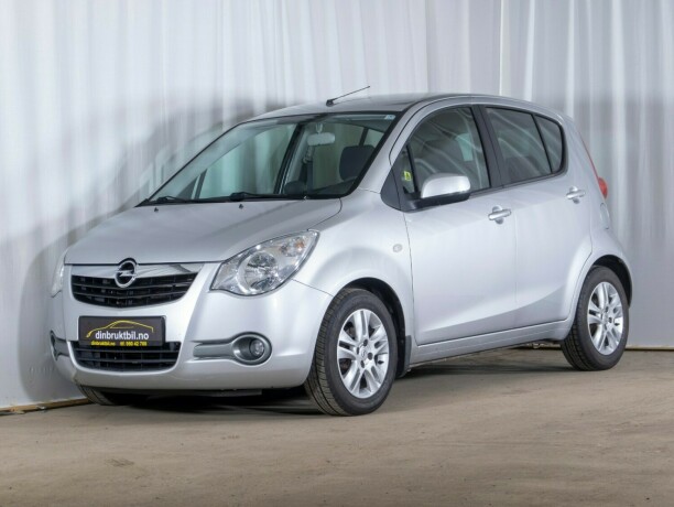 opel-agila-bensin-2013-big-0