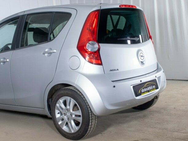 opel-agila-bensin-2013-big-8