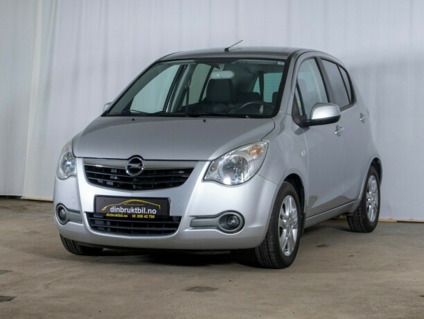 opel-agila-bensin-2013-big-2