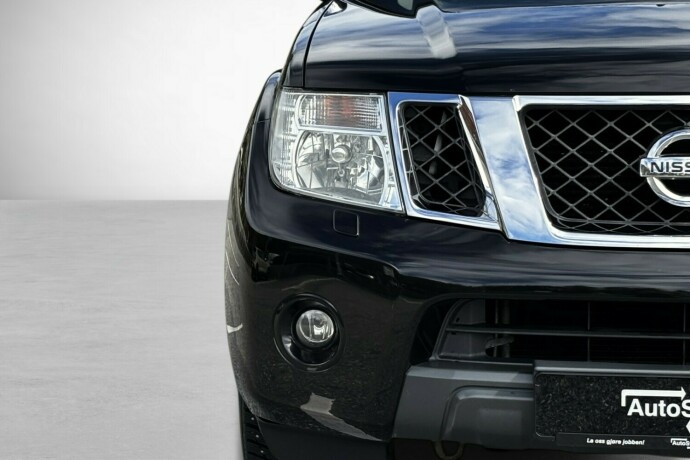 nissan-navara-diesel-2011-big-3