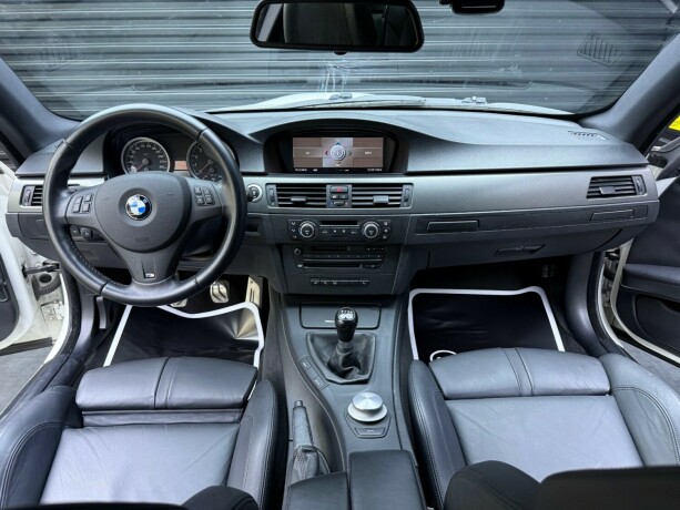 bmw-m3-bensin-2008-big-20
