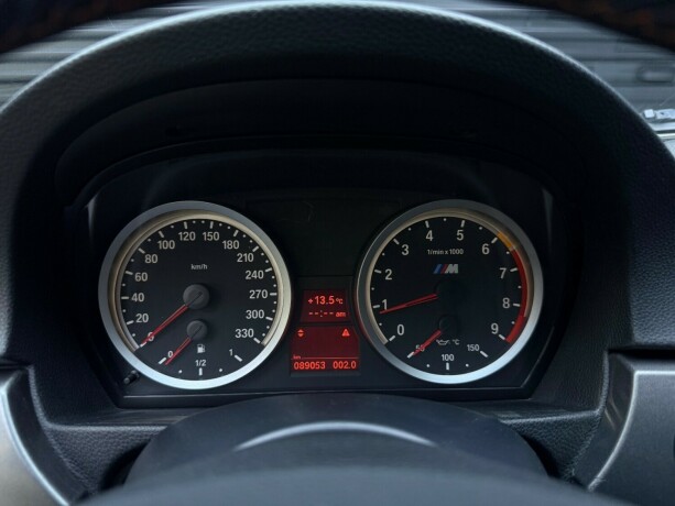 bmw-m3-bensin-2008-big-27