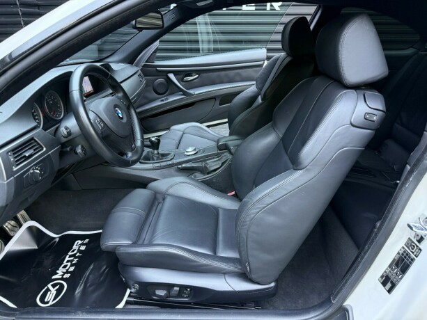 bmw-m3-bensin-2008-big-33