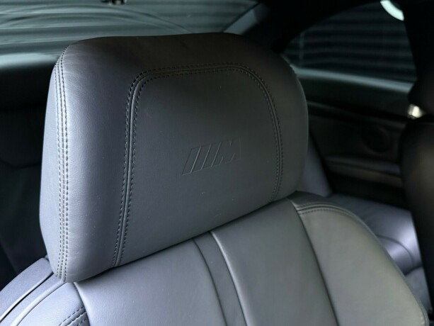bmw-m3-bensin-2008-big-15