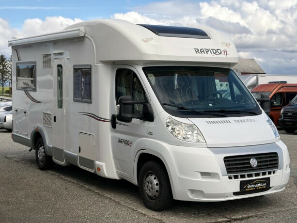 rapido-776ff-lav-plassert-seng-senkeseng-truma-6eh-stort-kj248leskap-b-f248rerkort-diesel-2012-big-2