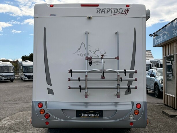 rapido-776ff-lav-plassert-seng-senkeseng-truma-6eh-stort-kj248leskap-b-f248rerkort-diesel-2012-big-5
