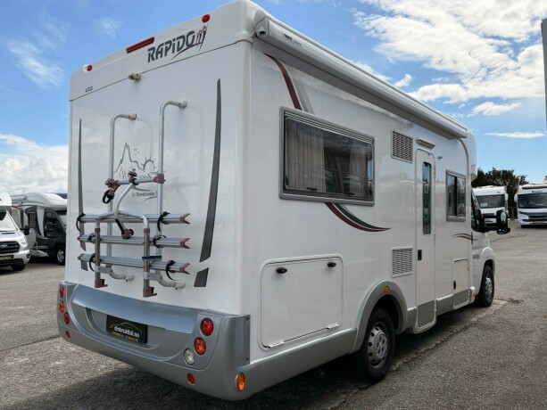 rapido-776ff-lav-plassert-seng-senkeseng-truma-6eh-stort-kj248leskap-b-f248rerkort-diesel-2012-big-4