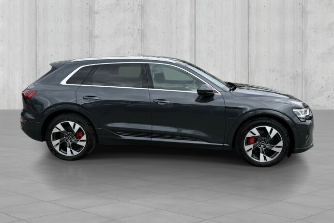 audi-q8-elektrisitet-2024-big-6