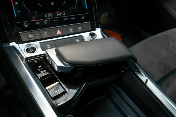 audi-e-tron-sportback-elektrisitet-2021-big-19